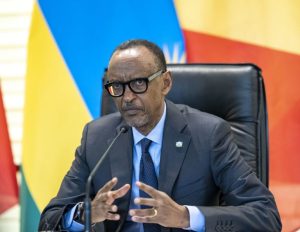 Perezida Kagame yifatanyije mu kababaro n’imiryango y’abishwe na&hellip;