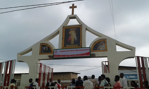 RGB yahagaritse by'agateganyo amasengesho yaberaga kwa Yezu Nyirimpuhwe