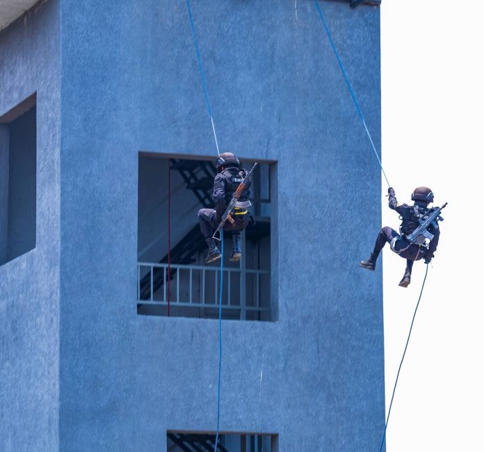 Police mu myitozo yihariyeb