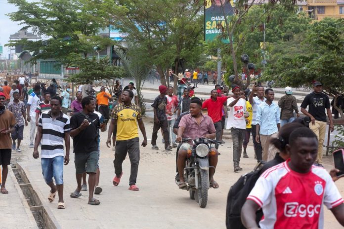 Iyi myigaragambyo ikomeje gufata indi ntera umunsi ku wundi