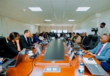 Abadepite Bamaganye RSSB kubera Uko Abaganga Bahabwa Serivisi n’Uko Basabwa Kwishyurwa mu Mavuriro