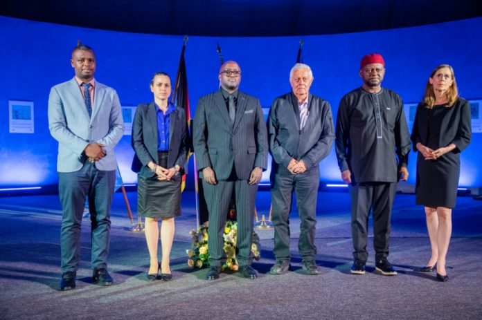 U Rwanda rwasabye amahanga kuba maso no gufata ingamba hakiri kare kugira ngo Jenoside itazasubira ukundi.