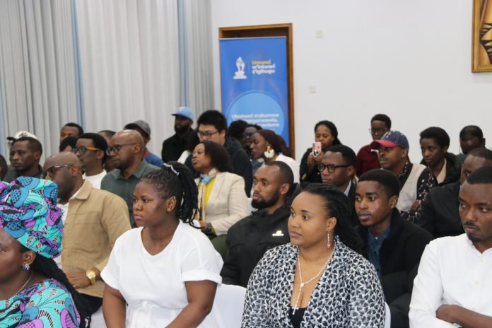 Abanyarwanda baba mu Bushinwa bizihije Umunsi w’Intwari ku nshuro ya 32 kuri Ambasade y’u Rwanda mu Bushinwa.