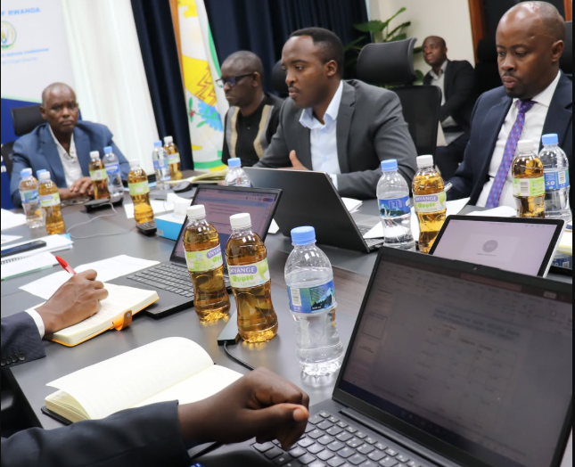 Izamurwa ry’imishahara mu nzego za Leta mu Rwanda