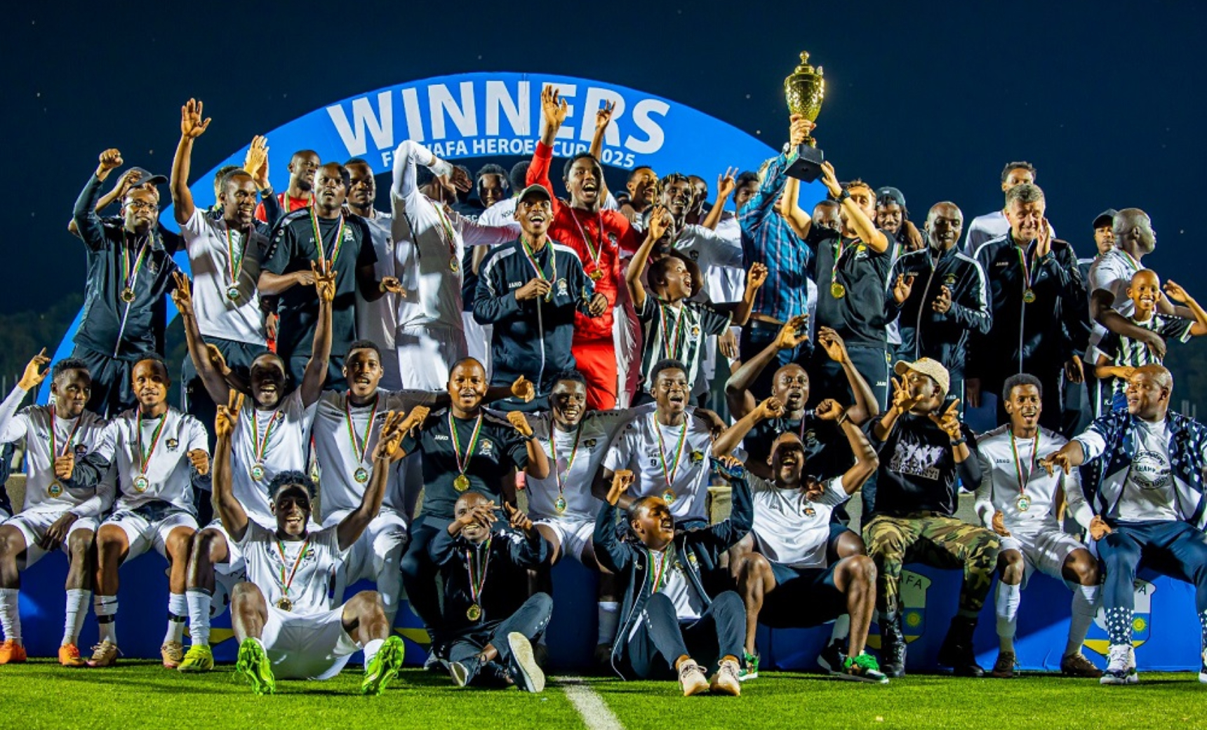 APR FC ni yo kipe yahembwe amafaranga menshi na FERWAFA muri uyu mwaka w’imikino.